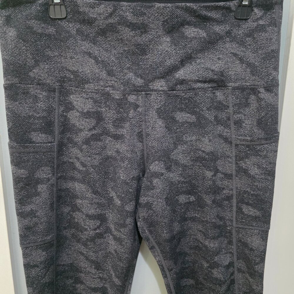 Tuff Athletics Yoga Pants Lot of 3 – Women’s Size XL – Blue, Black, Grey/Black - Picture 13 of 16